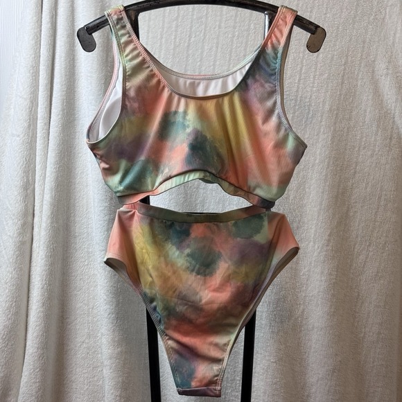 Women's 2 Piece Bathing Suit- Shein - Size 1XL Multicolor - Picture 4 of 9